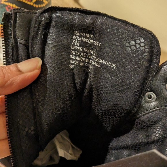 White Mountain Dorsett Suede Black Combat Lace  boots -7 - Picture 8 of 8